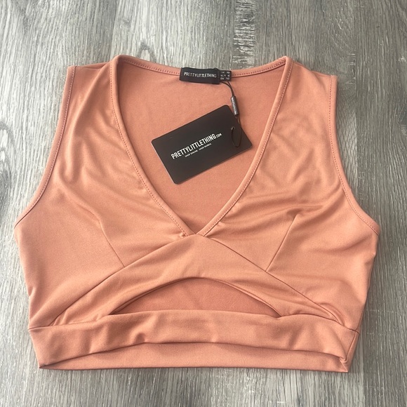 PLT PEACH CUTOUT PLUNGE - Picture 2 of 8